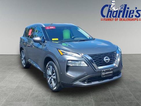 Certified 2023 Nissan Rogue SL w/ SL Premium Package AWD/4WD image 3