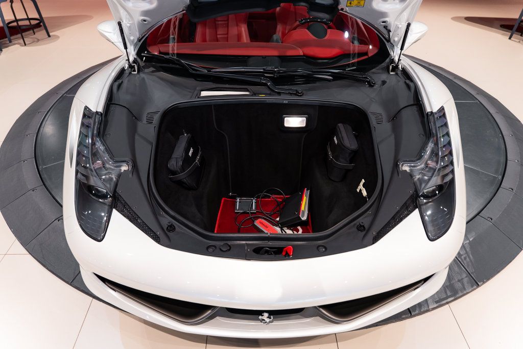 Certified 2013 Ferrari 458 Spider RWD image 17