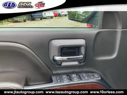 Used 2017 GMC Sierra 1500 SLE w/ SLE Value Package AWD/4WD image 19