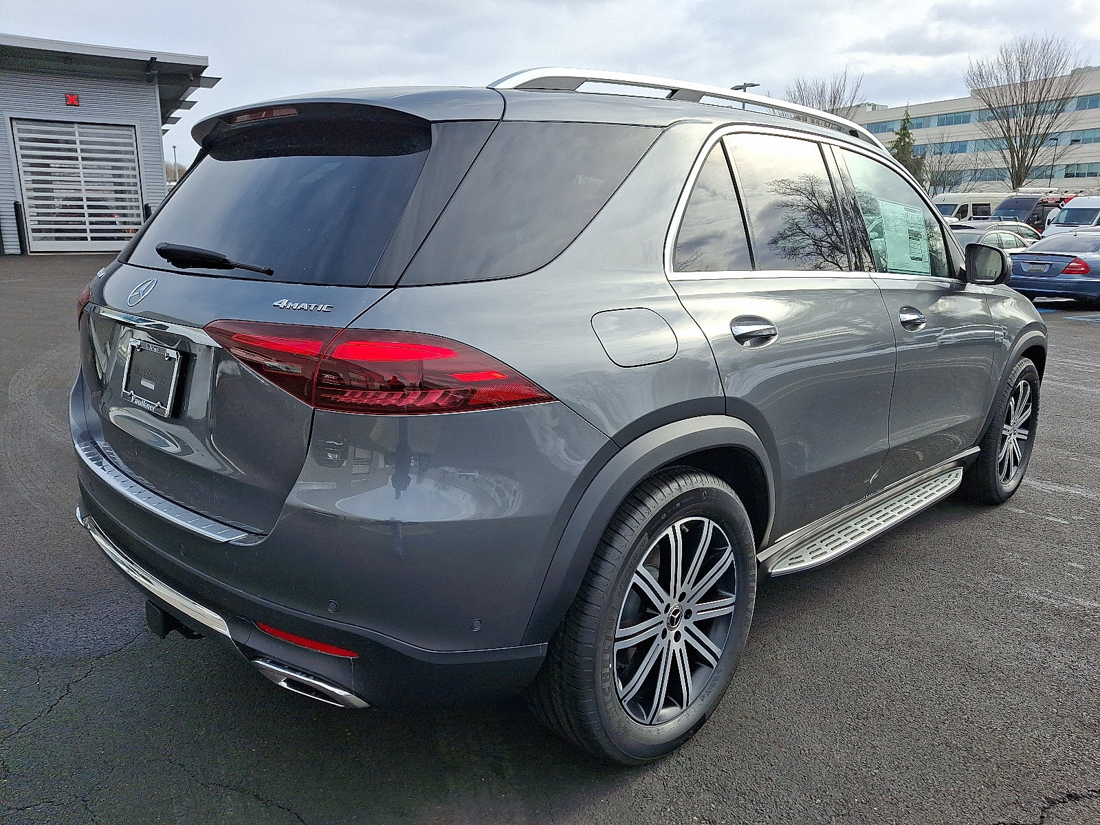 New 2026 Mercedes-Benz GLE 350 4MATIC image 6