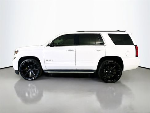 Used 2018 Chevrolet Tahoe Premier w/ Max Trailering Package image 4
