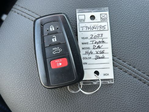 Certified 2023 Toyota RAV4 XSE AWD/4WD image 35