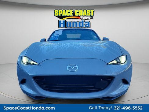 Used 2025 MAZDA MX-5 Miata RF Grand Touring RWD image 8