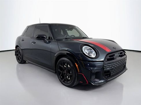 New 2026 MINI Cooper S FWD image 3