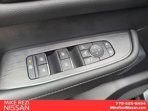 New 2026 Nissan Armada Platinum image 12