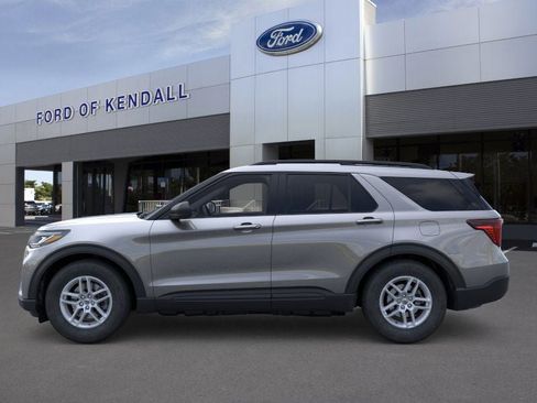 New 2026 Ford Explorer Active image 3