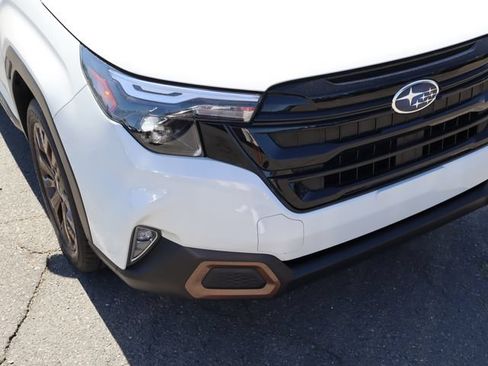 Used 2025 Subaru Forester Sport w/ Popular Package #1 AWD/4WD image 11