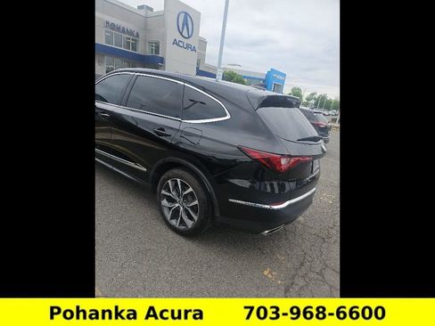 Used 2023 Acura MDX SH-AWD w/ Technology Package image 5