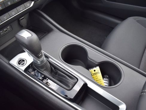 New 2025 Nissan Altima 2.5 S image 24