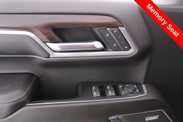 Used 2022 GMC Sierra 1500 SLT AWD/4WD image 19