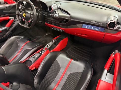 Used 2021 Ferrari F8 Tributo RWD image 15