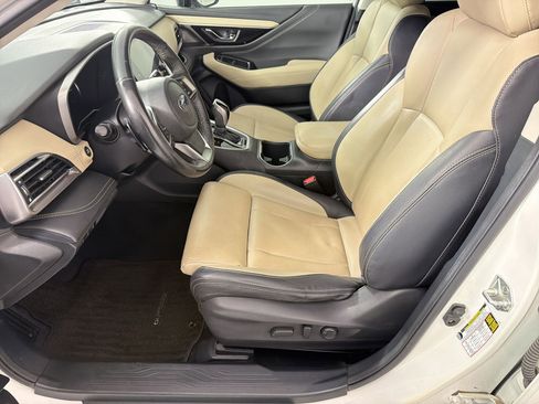 Used 2022 Subaru Outback Limited AWD/4WD image 5