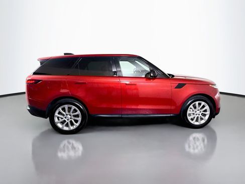 Used 2025 Land Rover Range Rover Sport SE AWD/4WD image 11