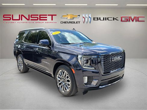 Certified 2023 GMC Yukon Denali Ultimate AWD/4WD image 1