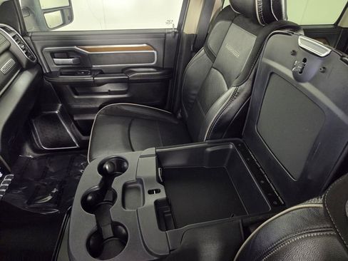 Certified 2024 RAM 2500 Laramie image 15