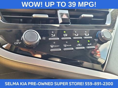 Used 2021 Toyota Camry LE image 18