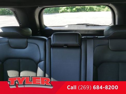 Used 2022 Jeep Grand Cherokee Trailhawk AWD/4WD image 42