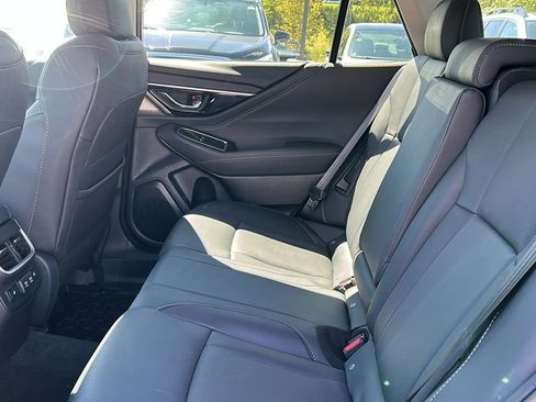 Certified 2022 Subaru Outback Limited image 23