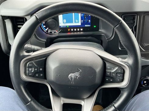 Used 2023 Ford Bronco Big Bend image 11