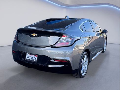 Used 2017 Chevrolet Volt LT image 6