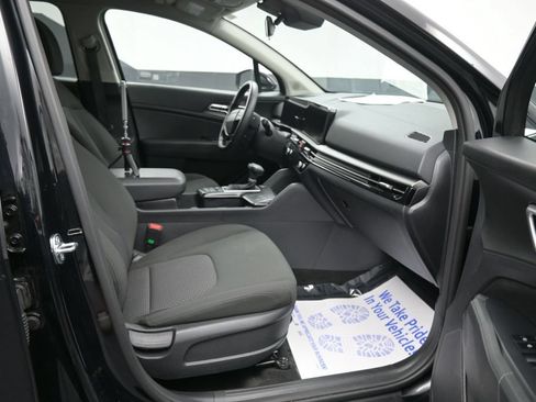 Used 2026 Kia Sportage LX FWD image 20