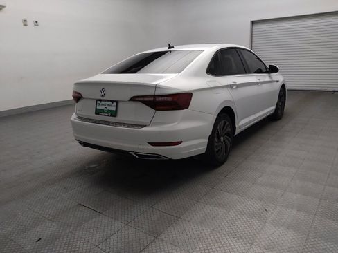 Used 2019 Volkswagen Jetta SEL Premium FWD image 9