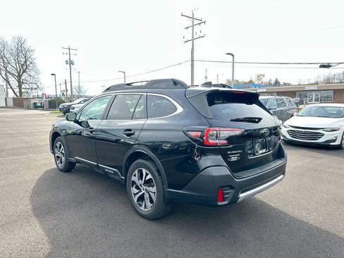 Used 2020 Subaru Outback Limited image 11