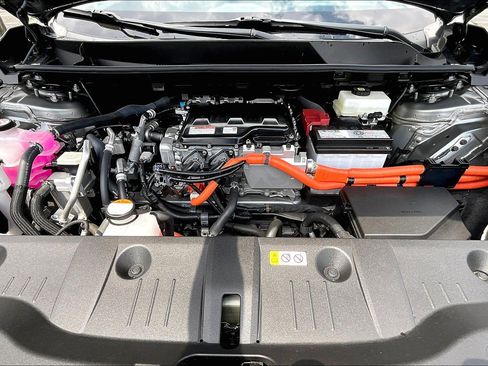 Used 2023 Subaru Solterra AWD image 9