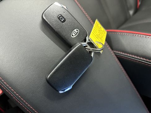 Used 2021 Kia K5 GT w/ GT1 Package image 31