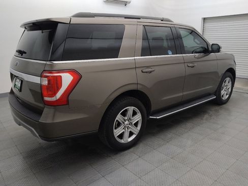 Used 2018 Ford Expedition XLT w/ Equipment Group 202A image 10