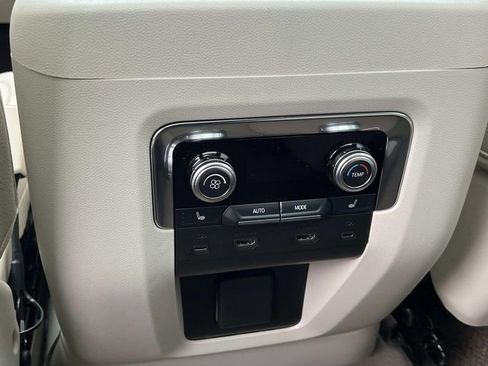 New 2026 GMC Yukon XL Denali w/ Denali Reserve Package image 16
