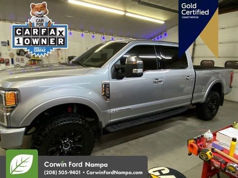 Used 2021 Ford F350 Platinum w/ Tremor Off-Road Package AWD/4WD image 2
