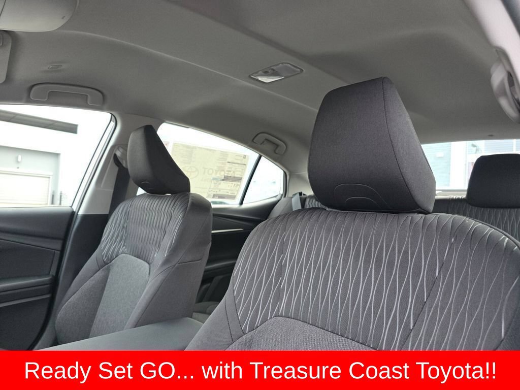Used 2026 Toyota Camry LE FWD image 25