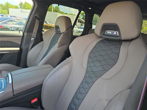 Used 2021 BMW X5 M w/ Competition Package AWD/4WD image 17