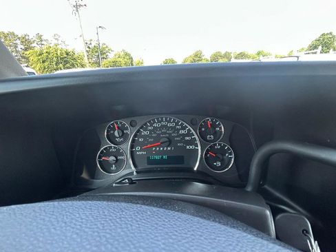 Used 2021 GMC Savana 3500 Extended w/ Power Convenience Package RWD image 12