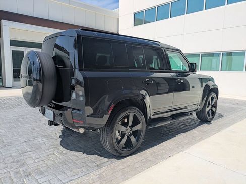 New 2026 Land Rover Defender 110 X-Dynamic SE AWD/4WD image 5