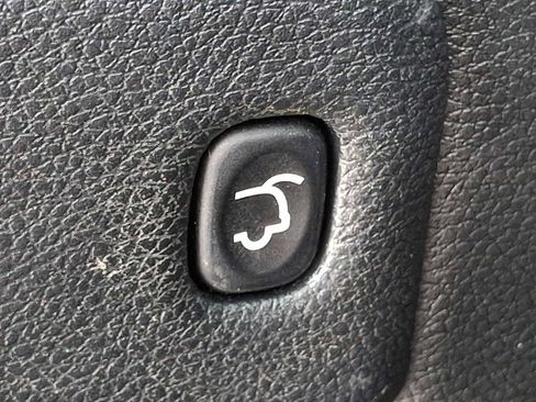 Used 2021 Jeep Grand Cherokee Limited w/ Premium Lighting Group image 34