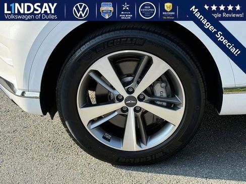 Used 2023 Genesis GV80 3.5T image 7