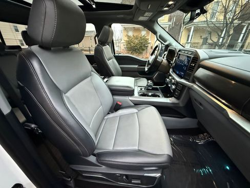 Used 2021 Ford F150 Lariat w/ Equipment Group 502A High image 29