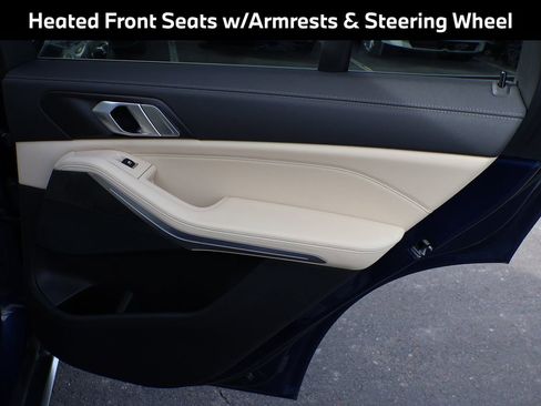 Used 2022 BMW X5 xDrive40i w/ Premium Package image 17