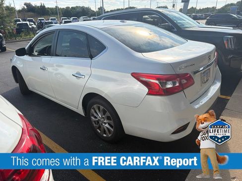 Used 2019 Nissan Sentra SV w/ All Weather Package FWD image 2