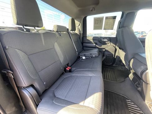 Used 2023 Chevrolet Silverado 2500 Custom w/ Custom Value Package image 28