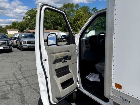 Used 2019 Ford E-350 and Econoline 350 Super Duty w/ Power Windows & Locks Group RWD image 20