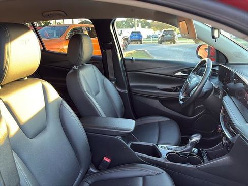 Used 2024 Buick Encore GX Sport Touring w/ Comfort Package image 9