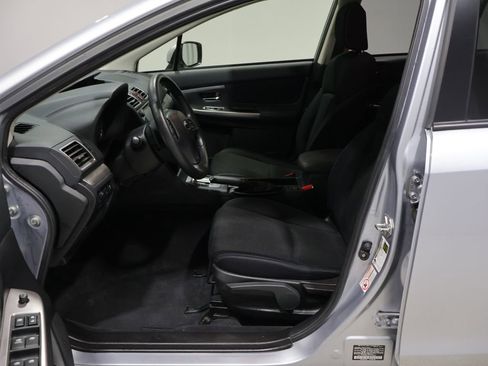 Used 2015 Subaru Crosstrek 2.0i Premium w/ Moonroof Package image 9