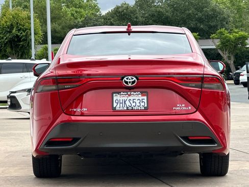 Certified 2023 Toyota Mirai w/ Advanced Technology Package RWD image 6