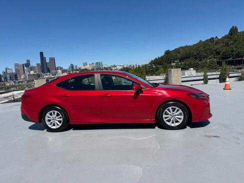 Used 2025 Toyota Camry LE FWD image 2