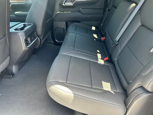 Used 2025 GMC Sierra 1500 Elevation w/ Elevation Premium Package image 12