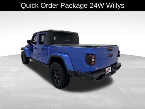 Used 2021 Jeep Gladiator Sport image 4