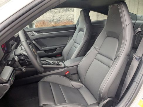 New 2026 Porsche 911 Carrera image 5